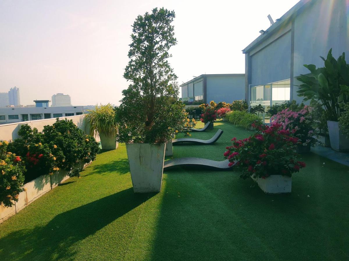 Laguna Beach Condo Resort 3 Maldives Pattaya Pool View ลากูน่า บีช คอนโด รีสอร์ต 3 พัทยา Джомтьєн-Біч Екстер'єр фото
