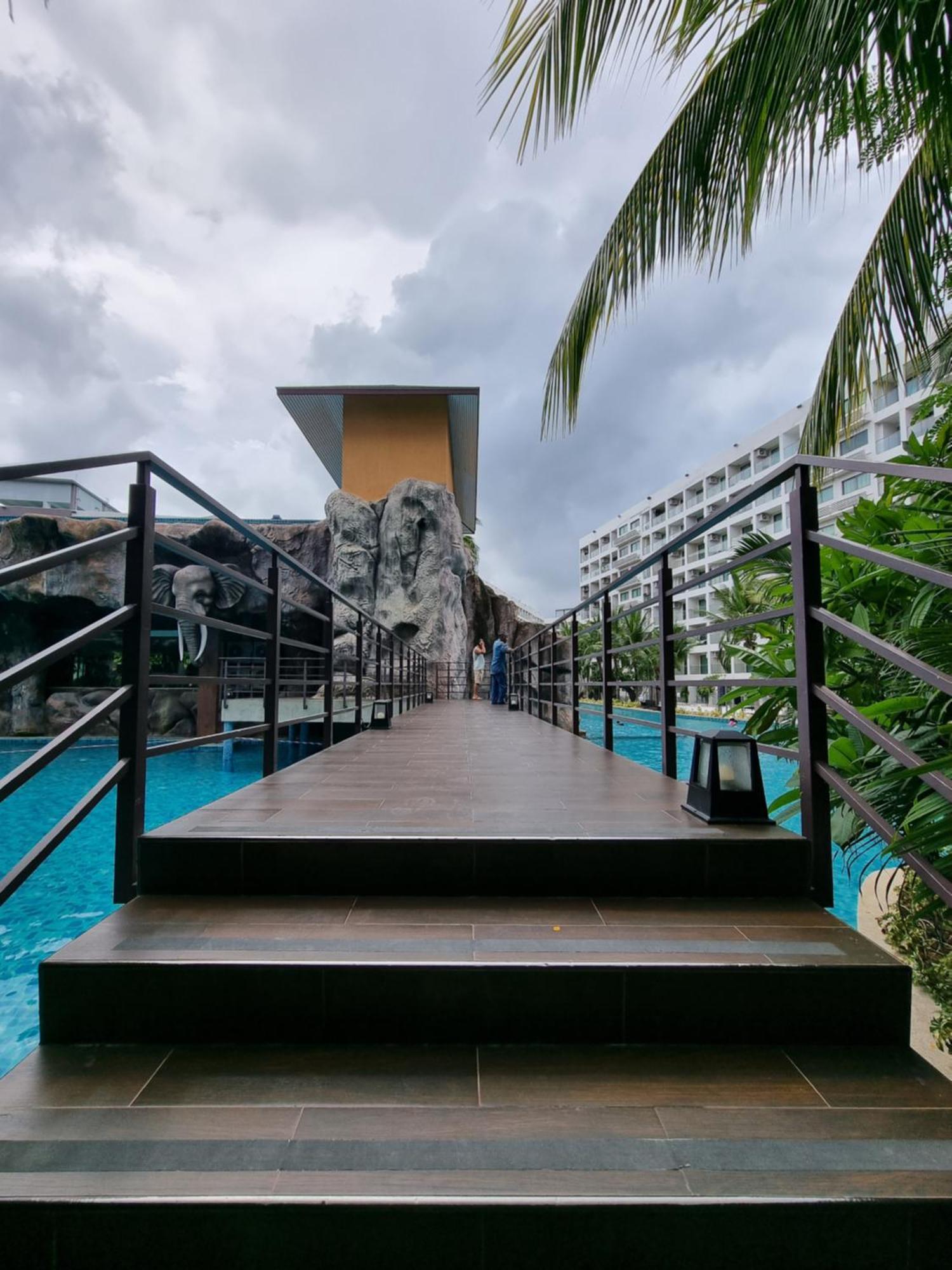 Laguna Beach Condo Resort 3 Maldives Pattaya Pool View ลากูน่า บีช คอนโด รีสอร์ต 3 พัทยา Джомтьєн-Біч Екстер'єр фото