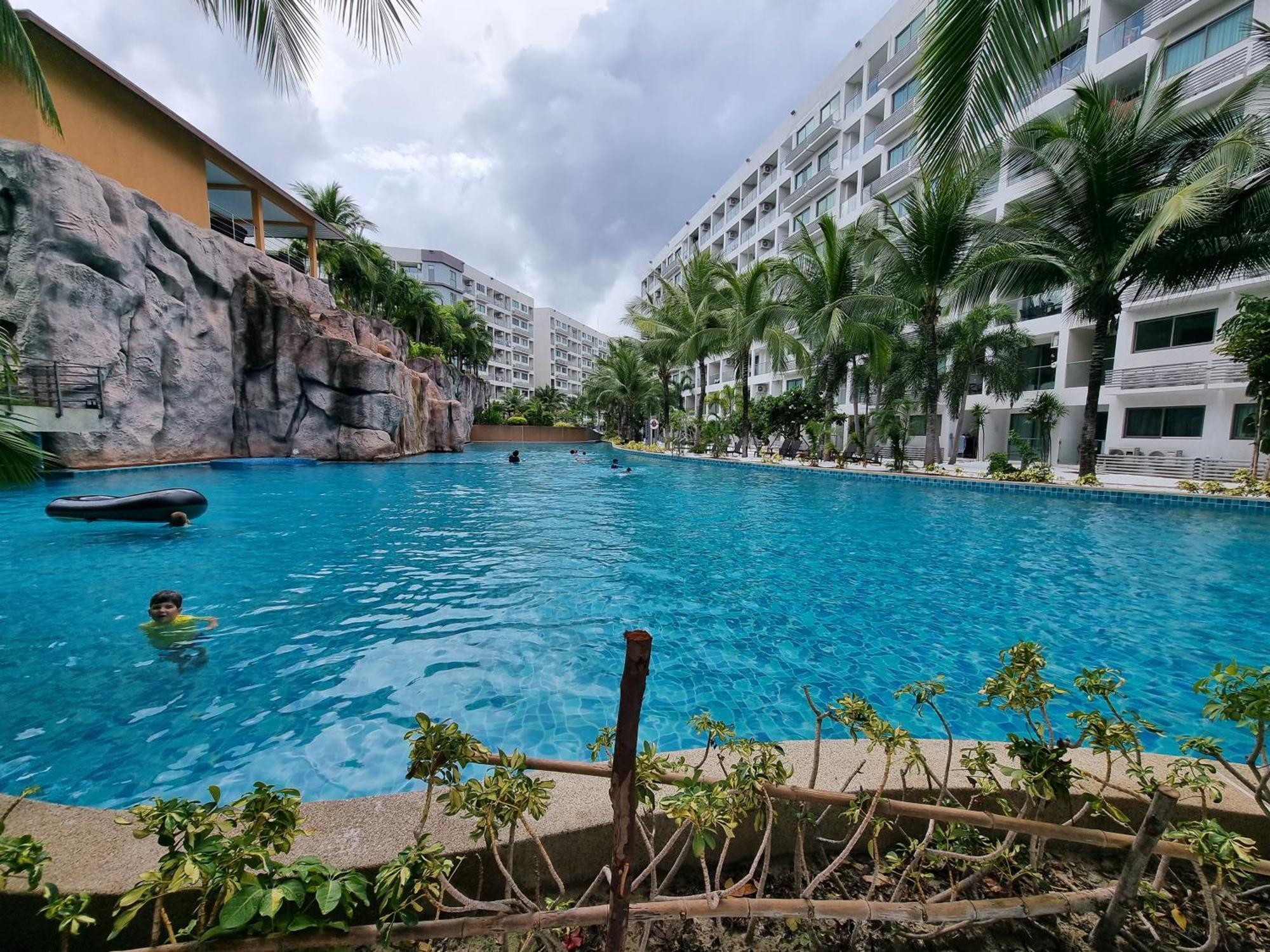 Laguna Beach Condo Resort 3 Maldives Pattaya Pool View ลากูน่า บีช คอนโด รีสอร์ต 3 พัทยา Джомтьєн-Біч Екстер'єр фото