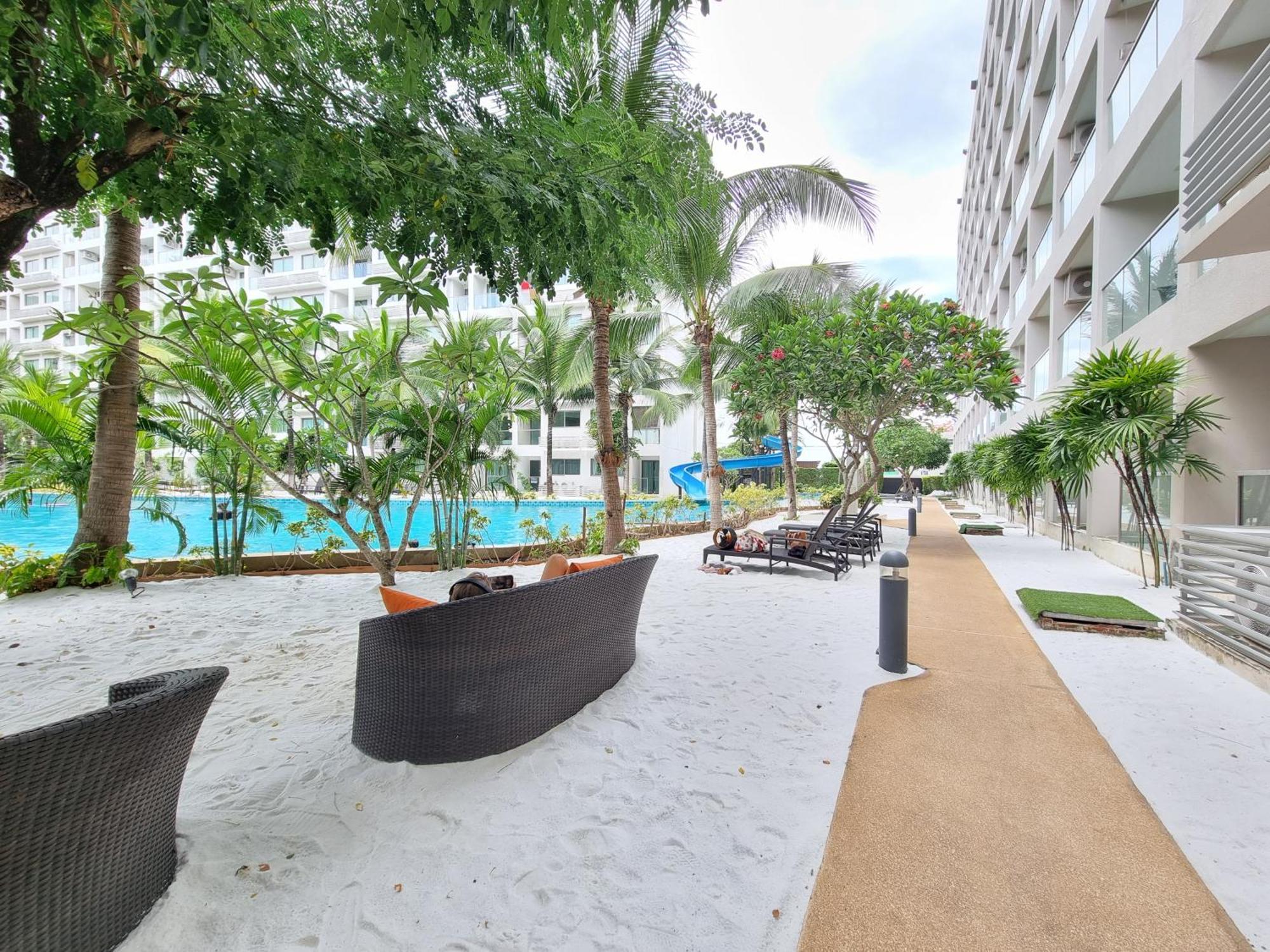 Laguna Beach Condo Resort 3 Maldives Pattaya Pool View ลากูน่า บีช คอนโด รีสอร์ต 3 พัทยา Джомтьєн-Біч Екстер'єр фото