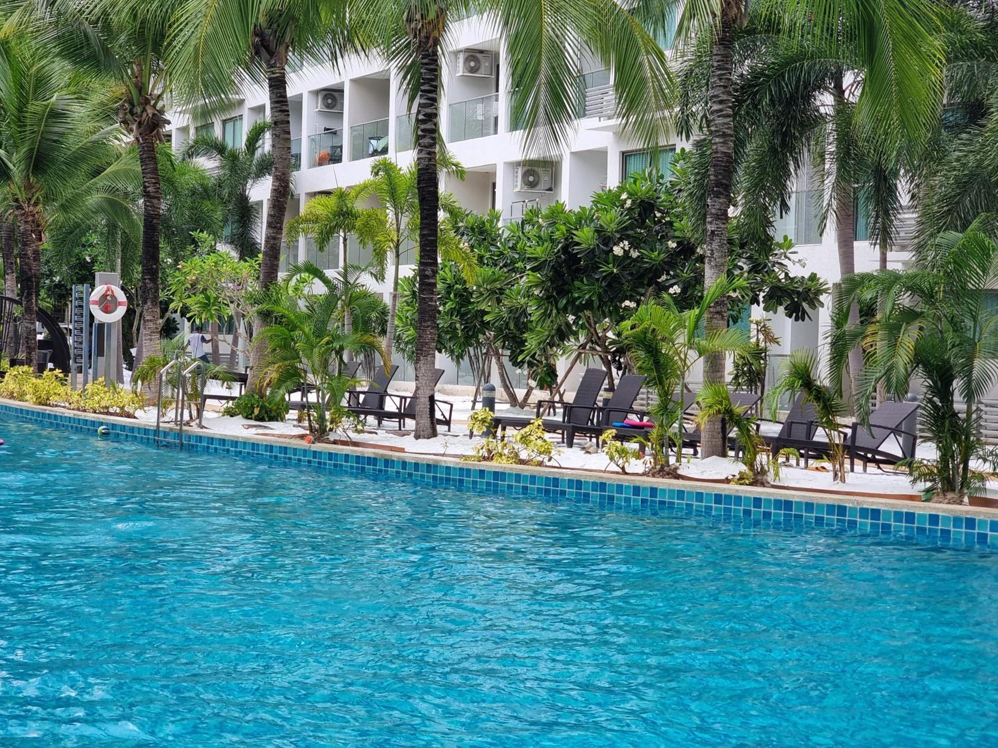 Laguna Beach Condo Resort 3 Maldives Pattaya Pool View ลากูน่า บีช คอนโด รีสอร์ต 3 พัทยา Джомтьєн-Біч Екстер'єр фото